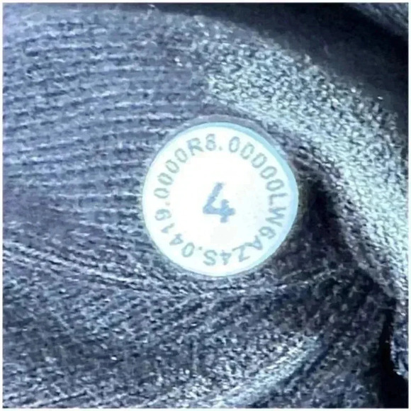 Lululemon Jogger Lost In Leisure Crop Black Women's 4 High Rise 21" Inseam - Picture 4 of 4